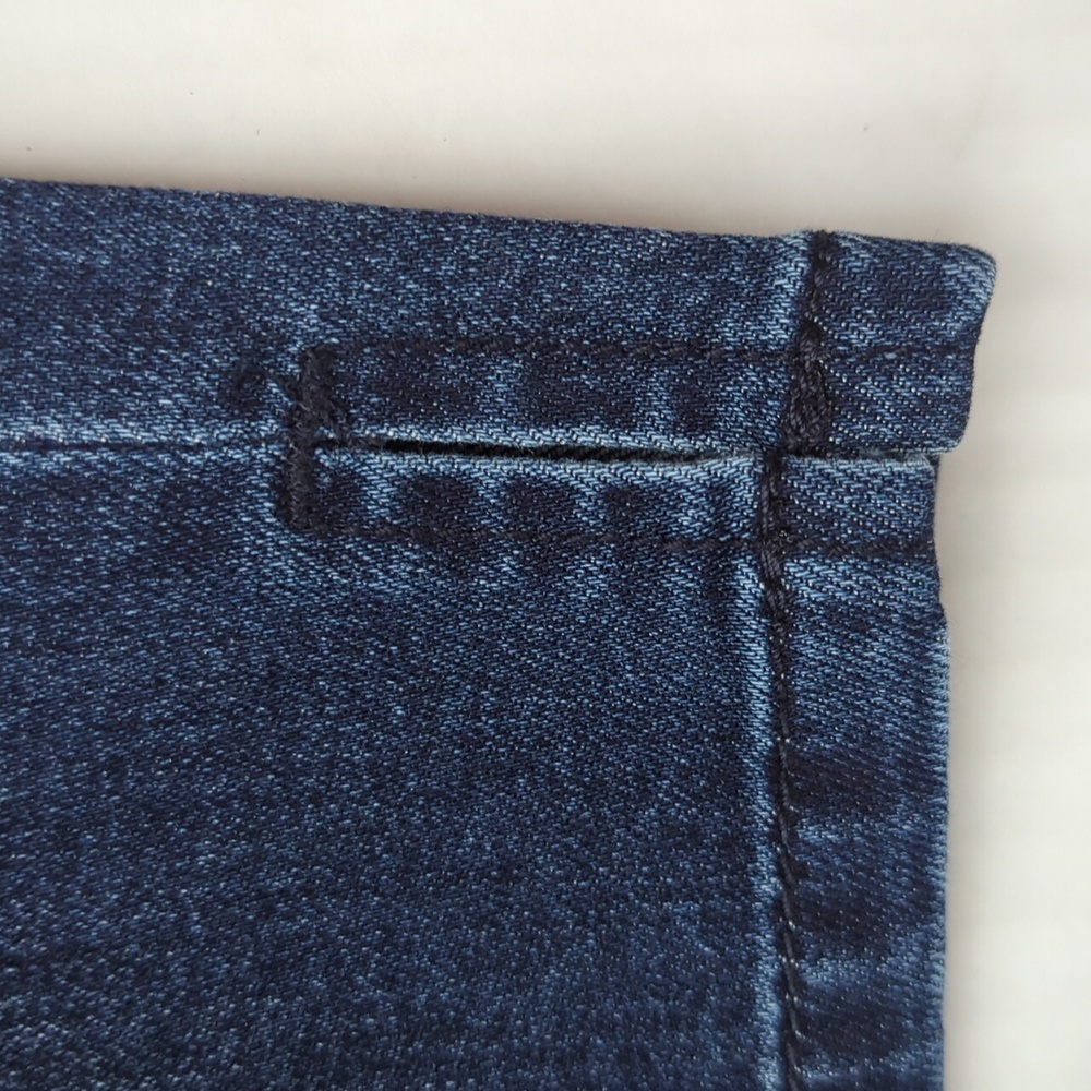 Hybrid & Co. Butt Lift Stretch Distressed Ripped Bermuda Jean City Shorts 3 Blue - Picture 6 of 13